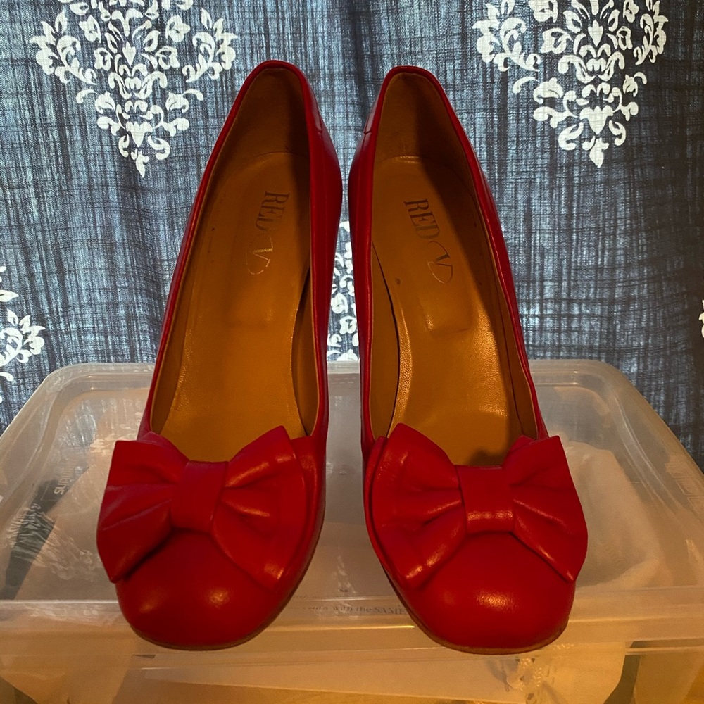 Red Valentino pumps square toes bow accent